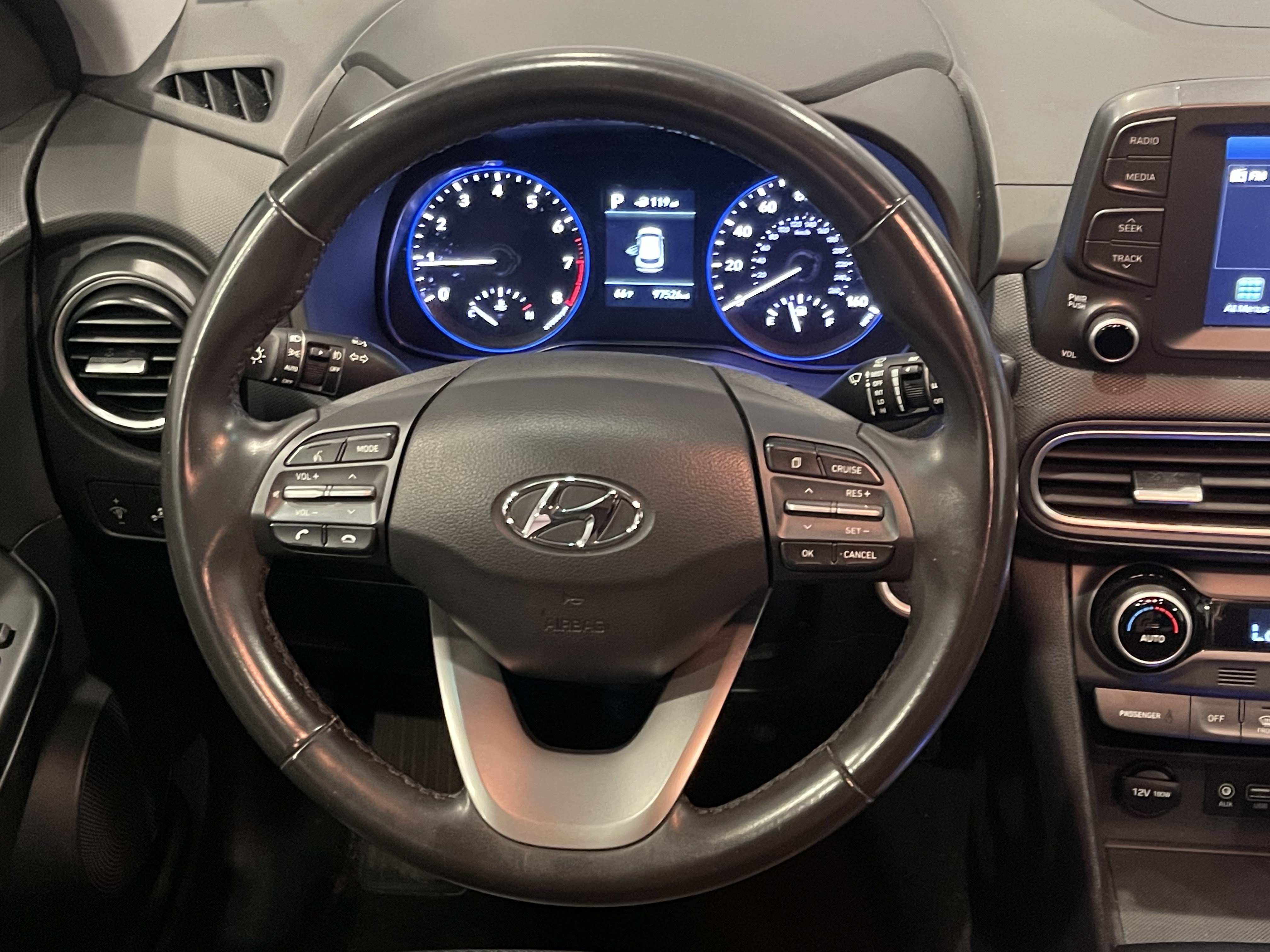 Used 2018 Hyundai Kona Limited AWD/4WD image 19