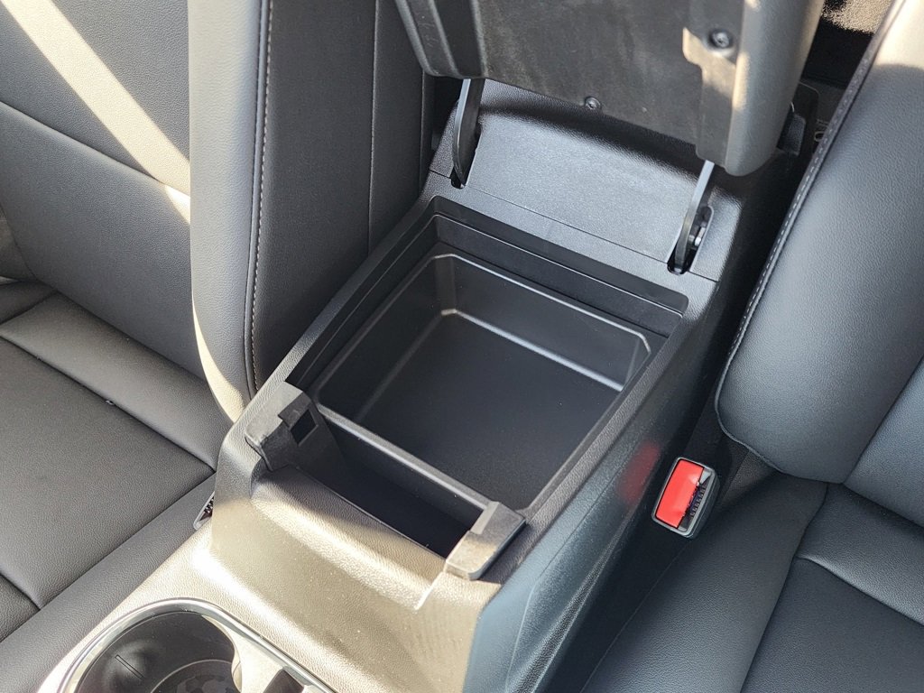 New 2026 GMC Canyon Elevation w/ Convenience Package image 34