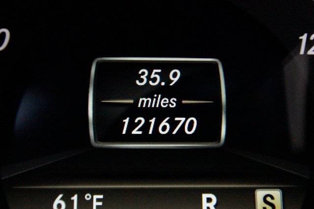 Used 2012 Mercedes-Benz E 350 4MATIC Sedan image 5