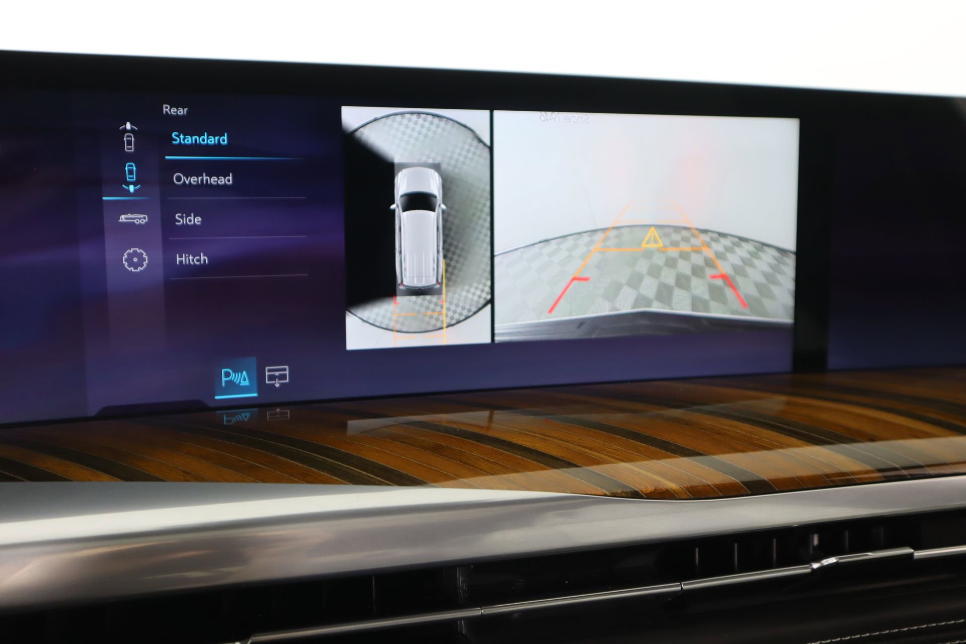 Used 2025 Cadillac Escalade Sport Platinum image 7