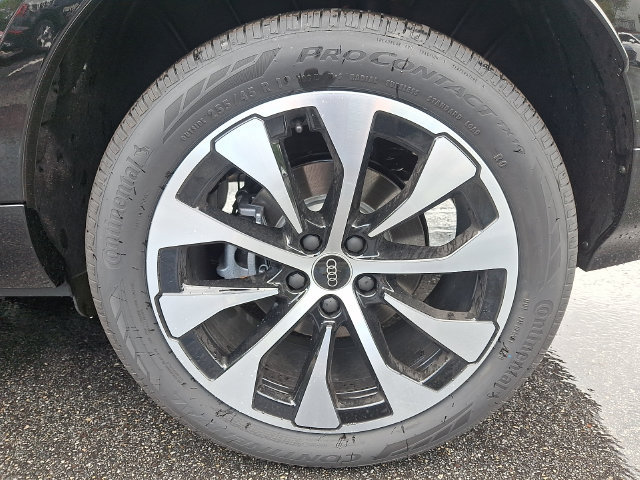 New 2026 Audi Q3 quattro 2.0T AWD/4WD image 5