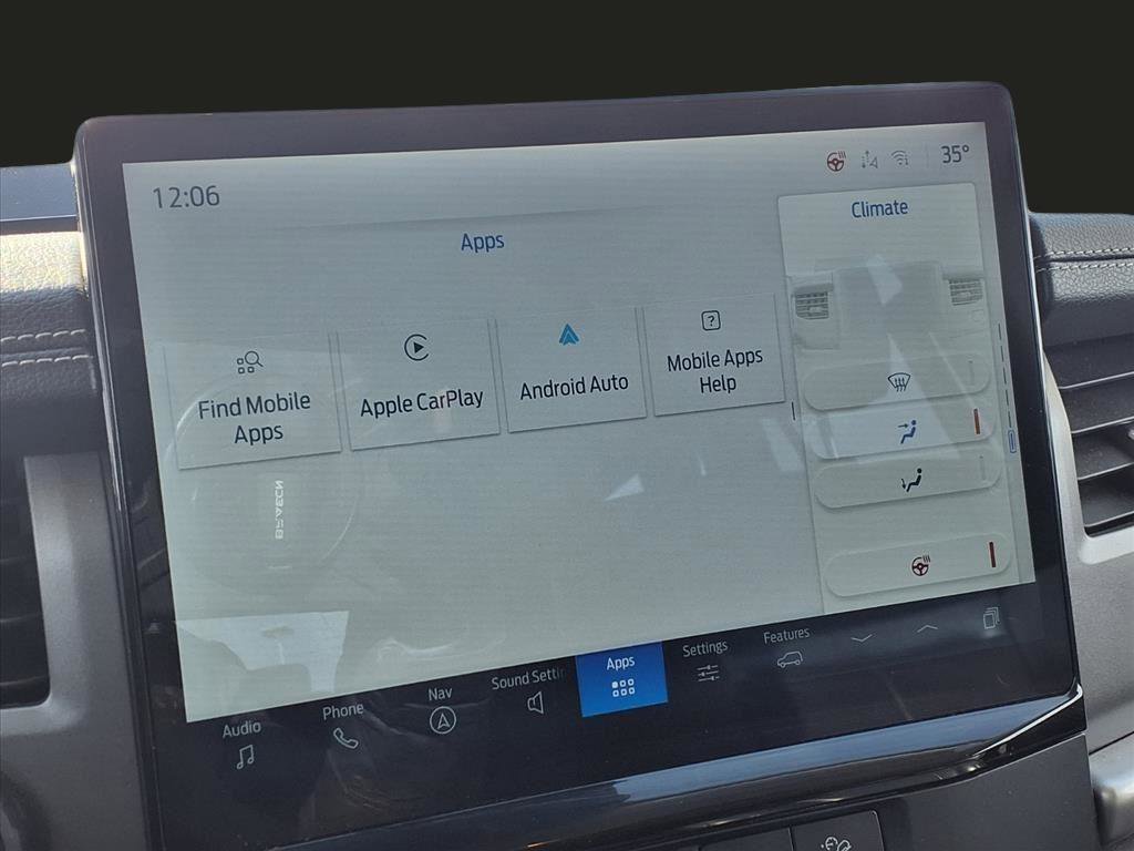 Used 2022 Ford Expedition XLT image 10