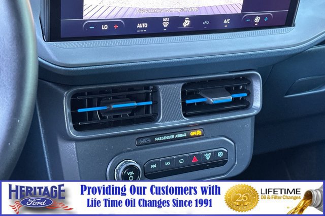 Used 2025 Ford Maverick Lobo AWD/4WD image 19
