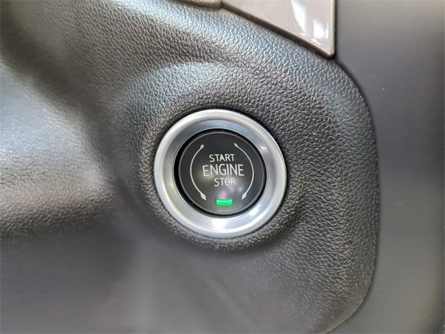 Used 2023 Chevrolet Silverado 1500 Custom image 31