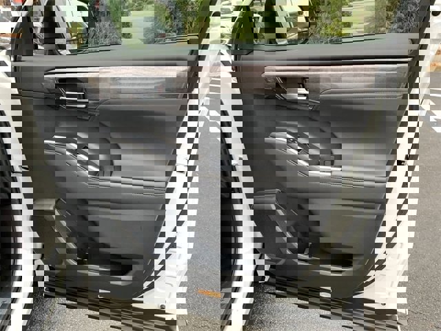 New 2026 Toyota Highlander Limited image 13