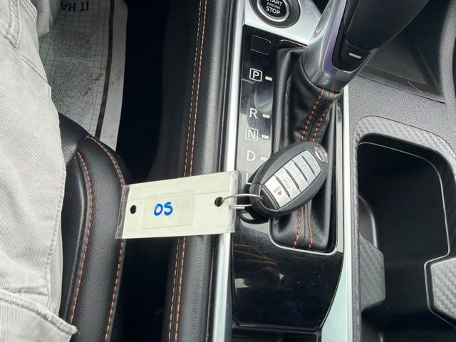 Used 2023 Nissan Sentra SR w/ SR Premium Package FWD image 32