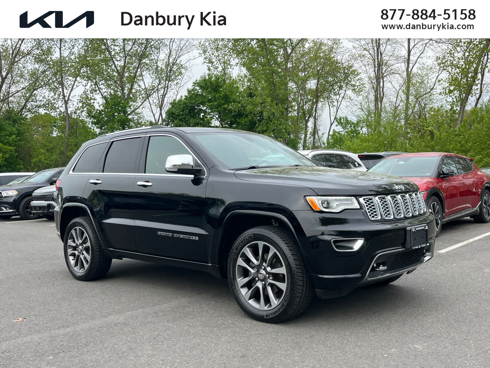 Used 2017 Jeep Grand Cherokee Overland AWD/4WD image 1