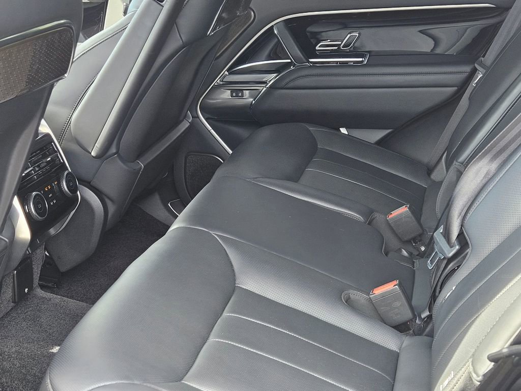 Used 2023 Land Rover Range Rover Autobiography AWD/4WD image 23