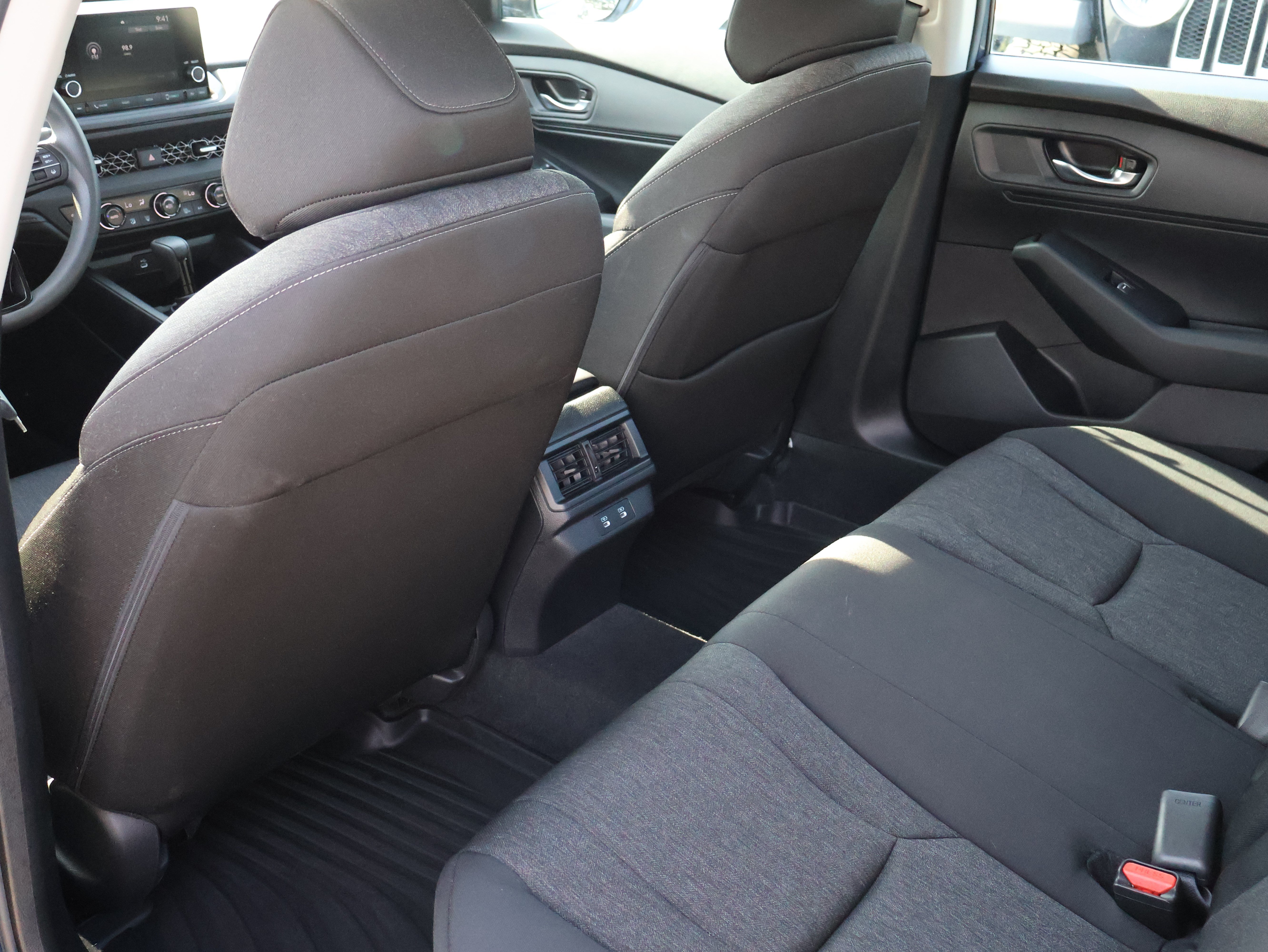 Used 2025 Honda Accord SE image 10