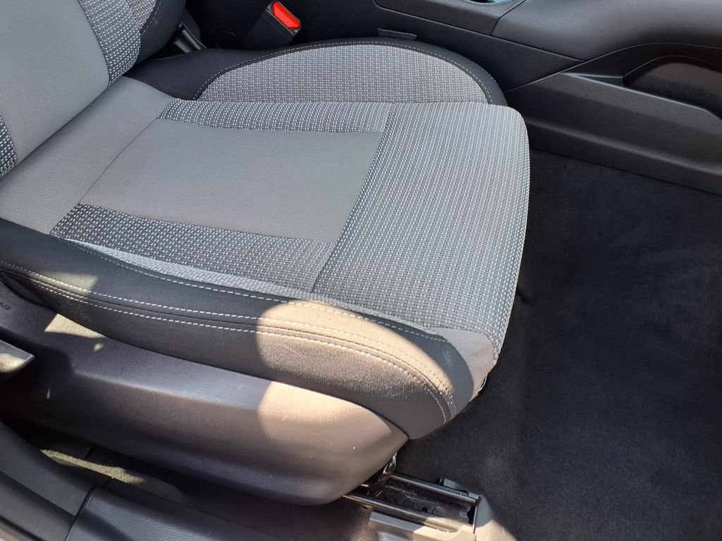 Used 2023 Subaru Outback Premium AWD/4WD image 18