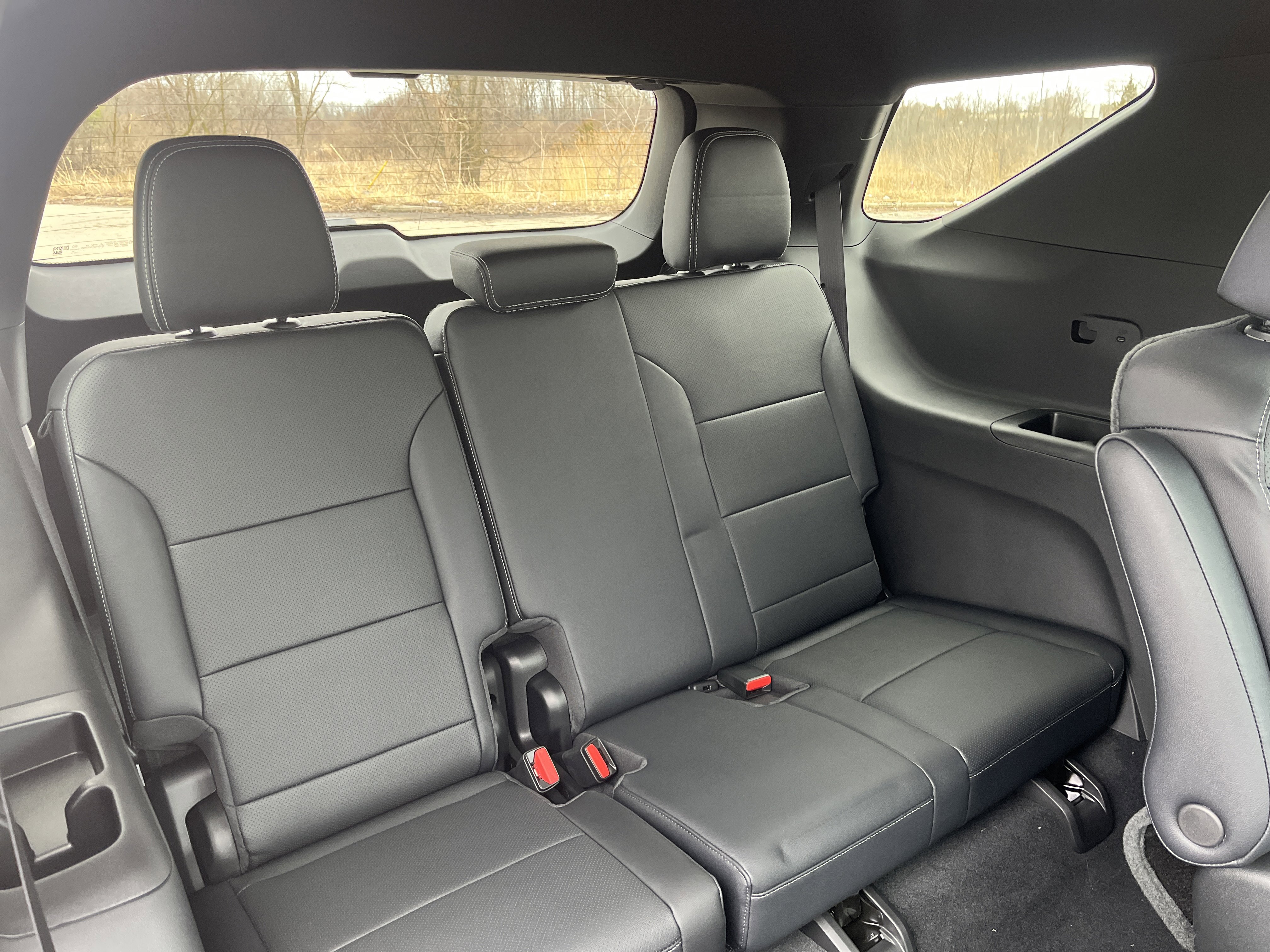 Used 2026 Chevrolet Traverse LT w/ Sun and Wheel Package image 14