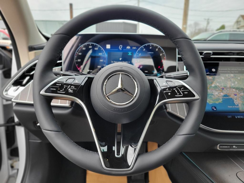 New 2026 Mercedes-Benz E 350 4MATIC Sedan image 23