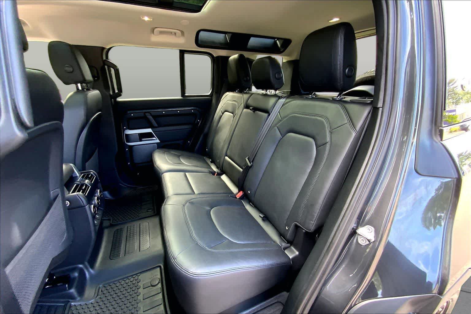 Used 2024 Land Rover Defender 110 S AWD/4WD image 19