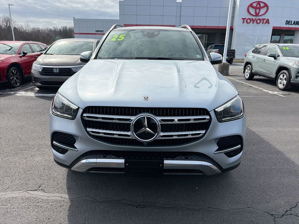 Used 2025 Mercedes-Benz GLE 350 4MATIC image 3