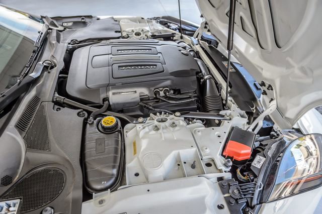Used 2014 Jaguar F-TYPE Convertible RWD image 25