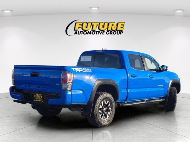 Certified 2020 Toyota Tacoma TRD Off-Road w/ TRD Premium Off Road Package AWD/4WD image 5