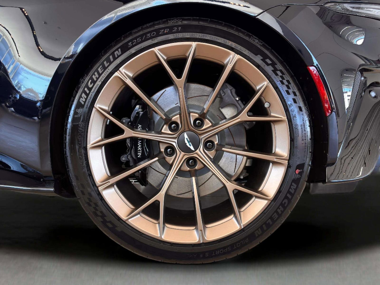 New 2026 Aston Martin V8 Vantage S image 12