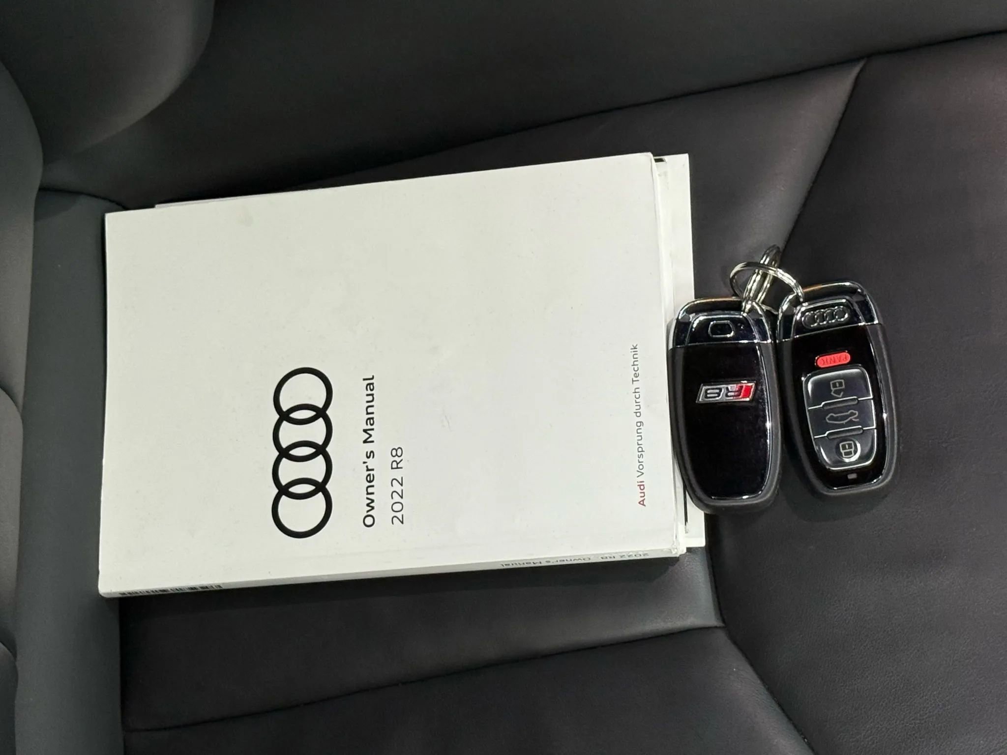 Used 2022 Audi R8 V10 performance image 3