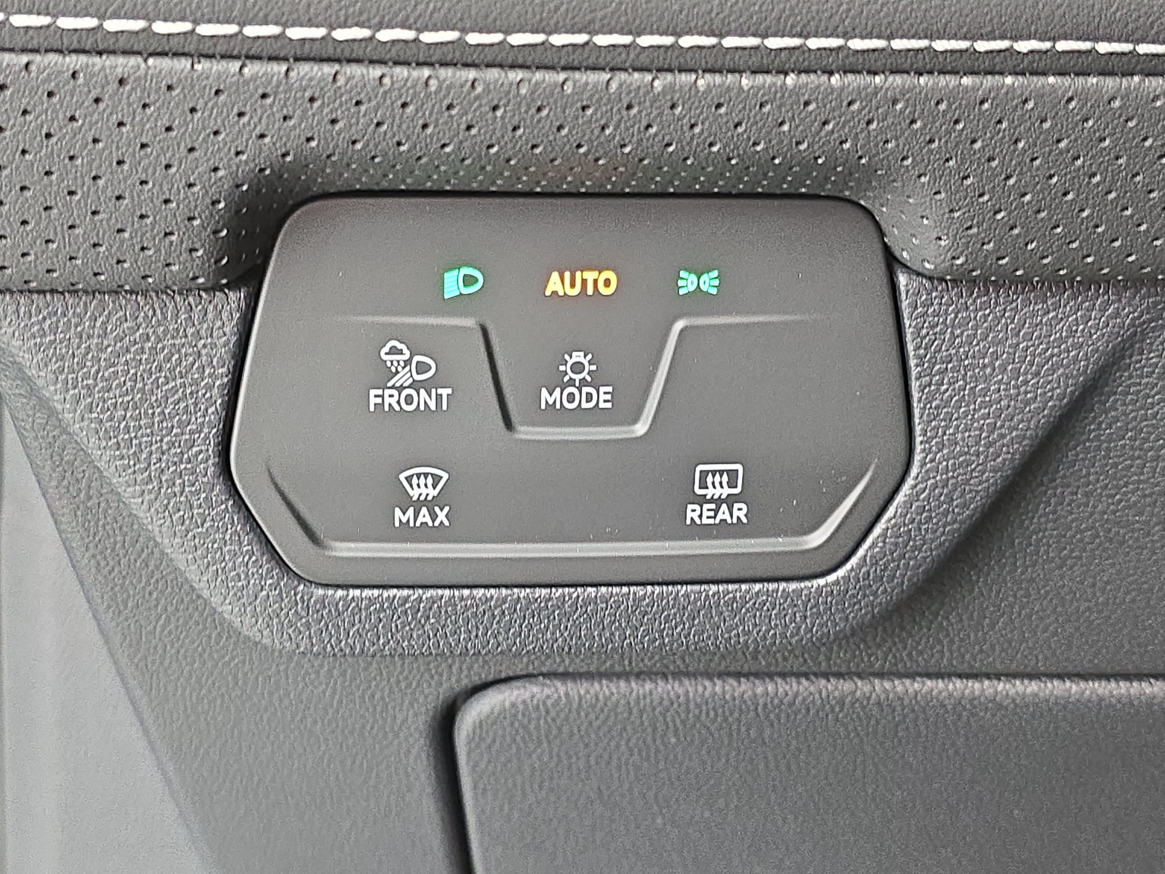 New 2026 Volkswagen Atlas Cross Sport SEL R-Line AWD/4WD image 26