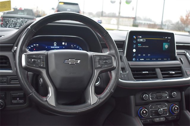 Certified 2022 Chevrolet Suburban RST w/ Sport Performance Package image 26