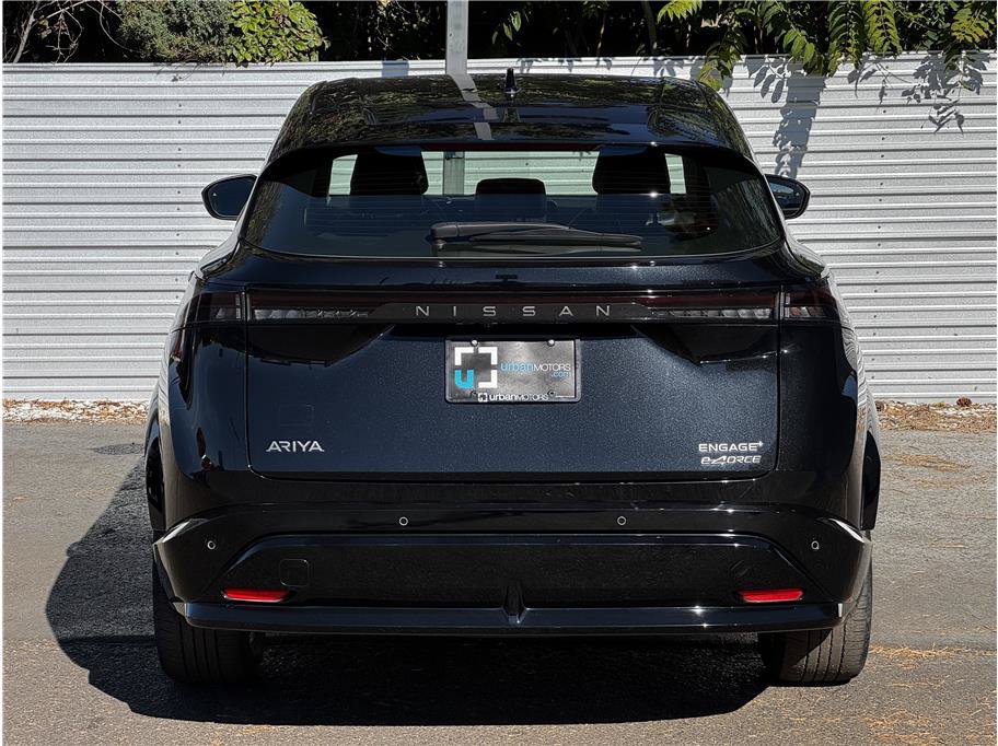 Used 2024 Nissan Ariya AWD image 11