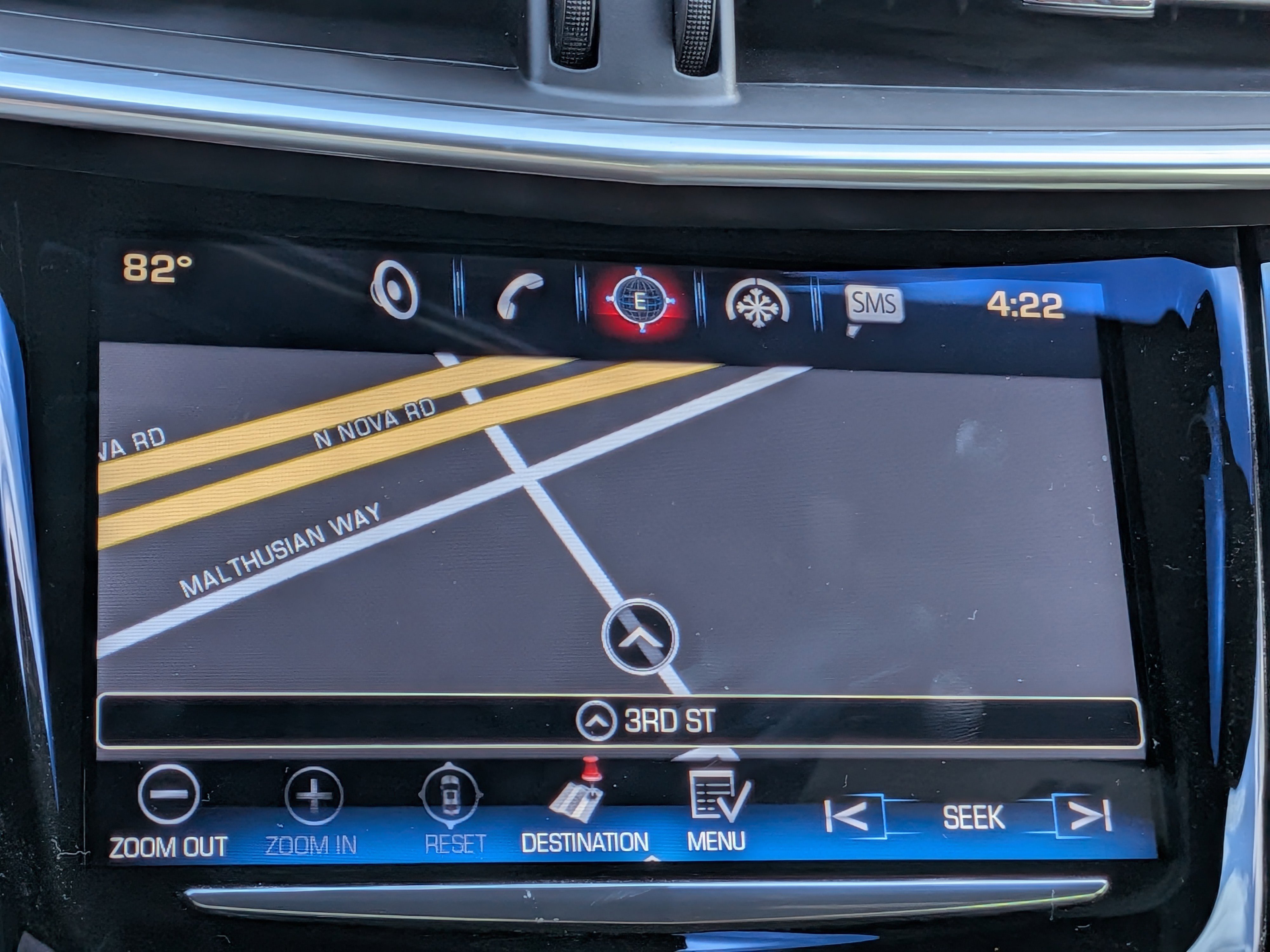 Certified 2017 Cadillac XTS Luxury w/ Driver Awareness Package FWD image 28