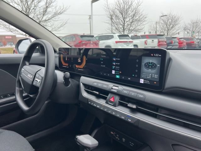 Certified 2025 Kia K4 LXS image 34