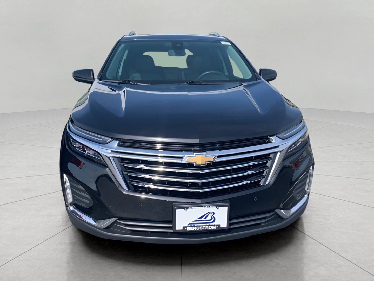 Certified 2022 Chevrolet Equinox Premier AWD/4WD image 4