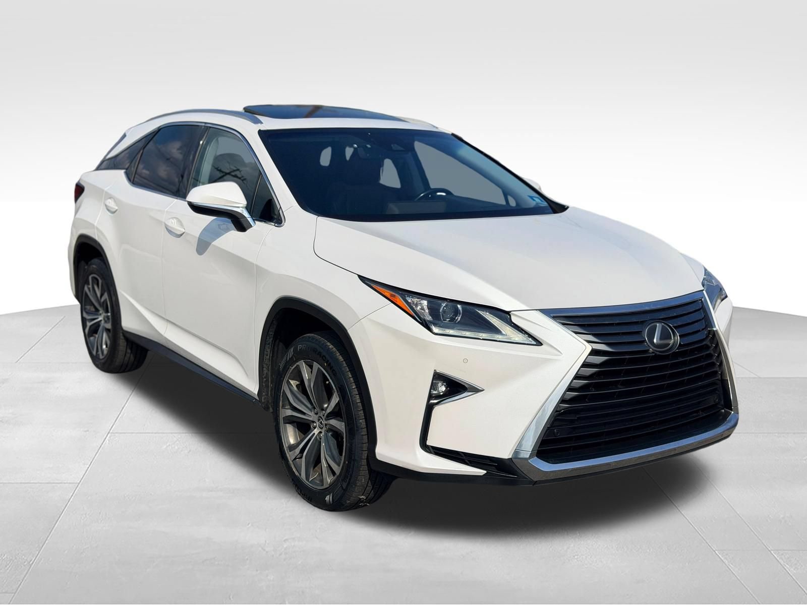 Used 2018 Lexus RX 350 AWD w/ Premium Package image 3