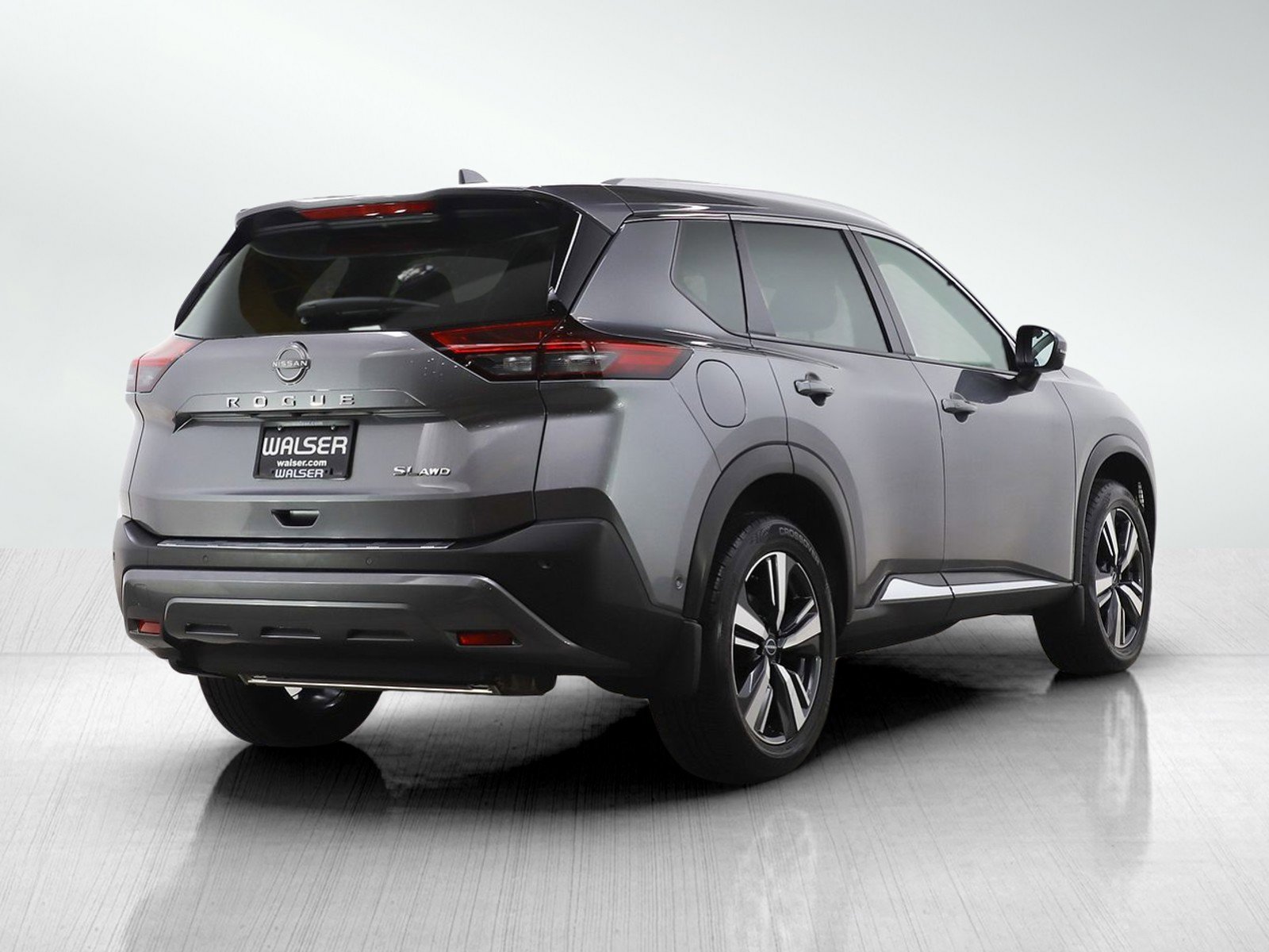 Used 2023 Nissan Rogue SL w/ SL Premium Package AWD/4WD image 6
