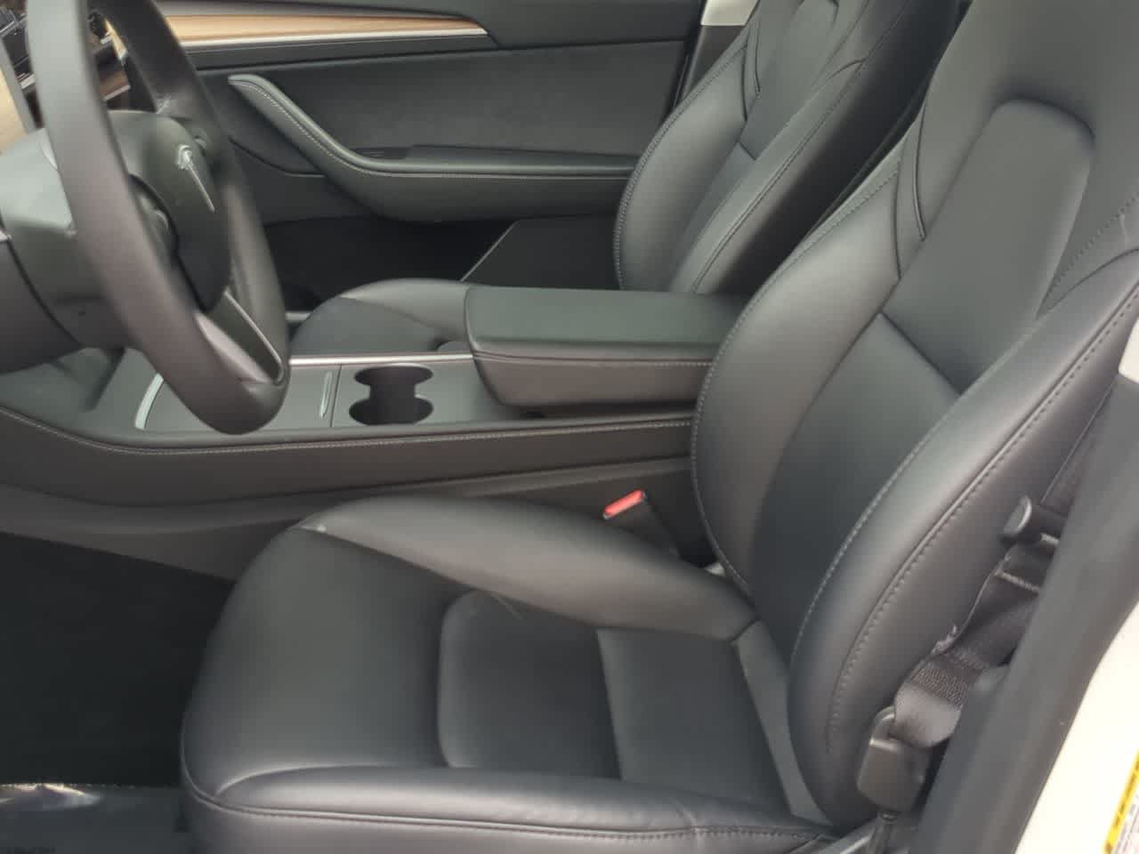 Used 2024 Tesla Model Y Performance AWD/4WD image 15