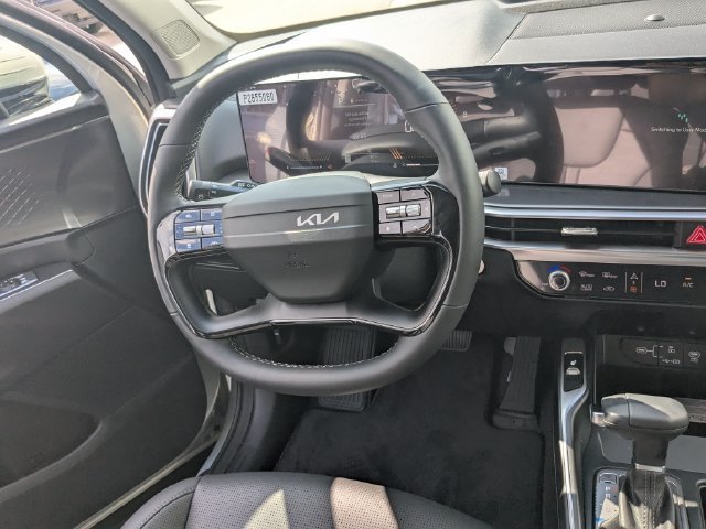 New 2026 Kia Sorento S FWD image 15