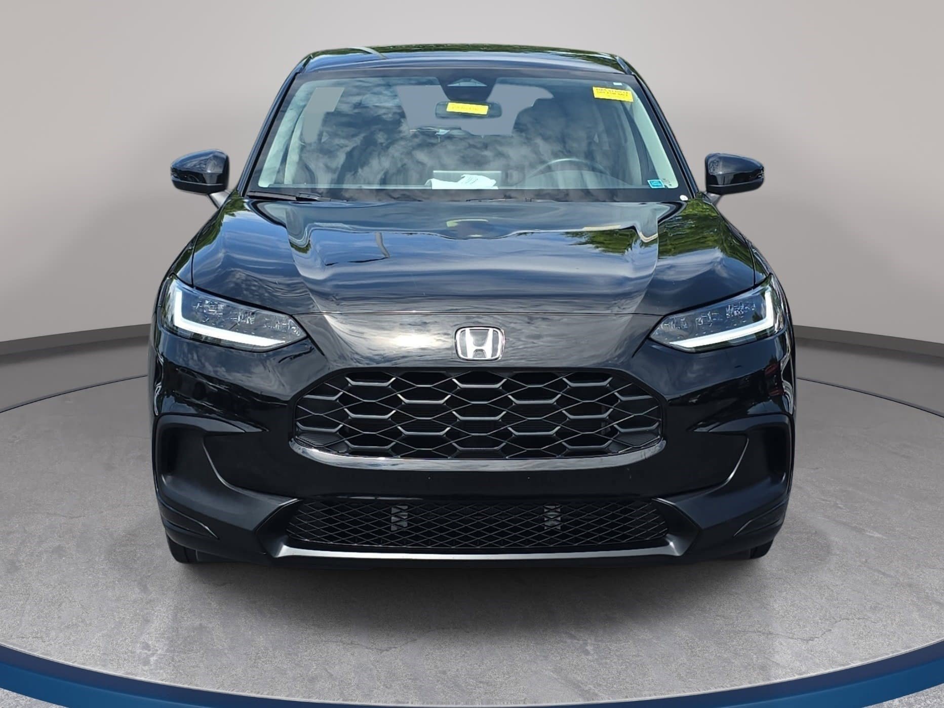 Used 2024 Honda HR-V LX image 2