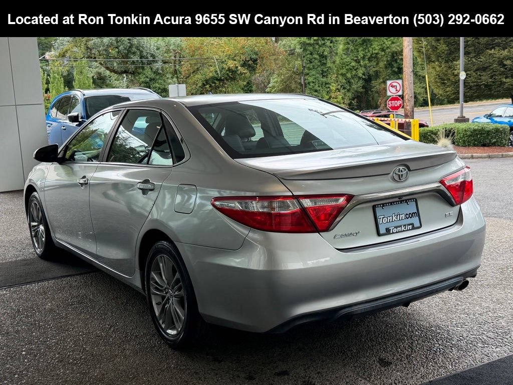Used 2016 Toyota Camry SE FWD image 5