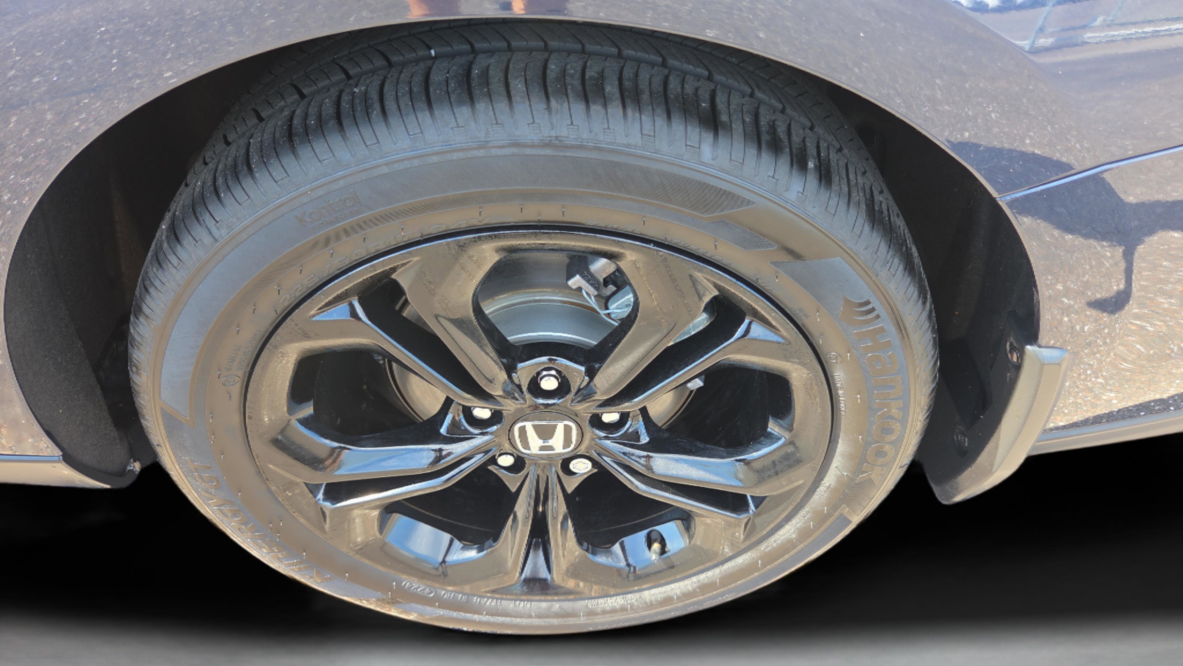 Certified 2025 Honda Accord SE image 20