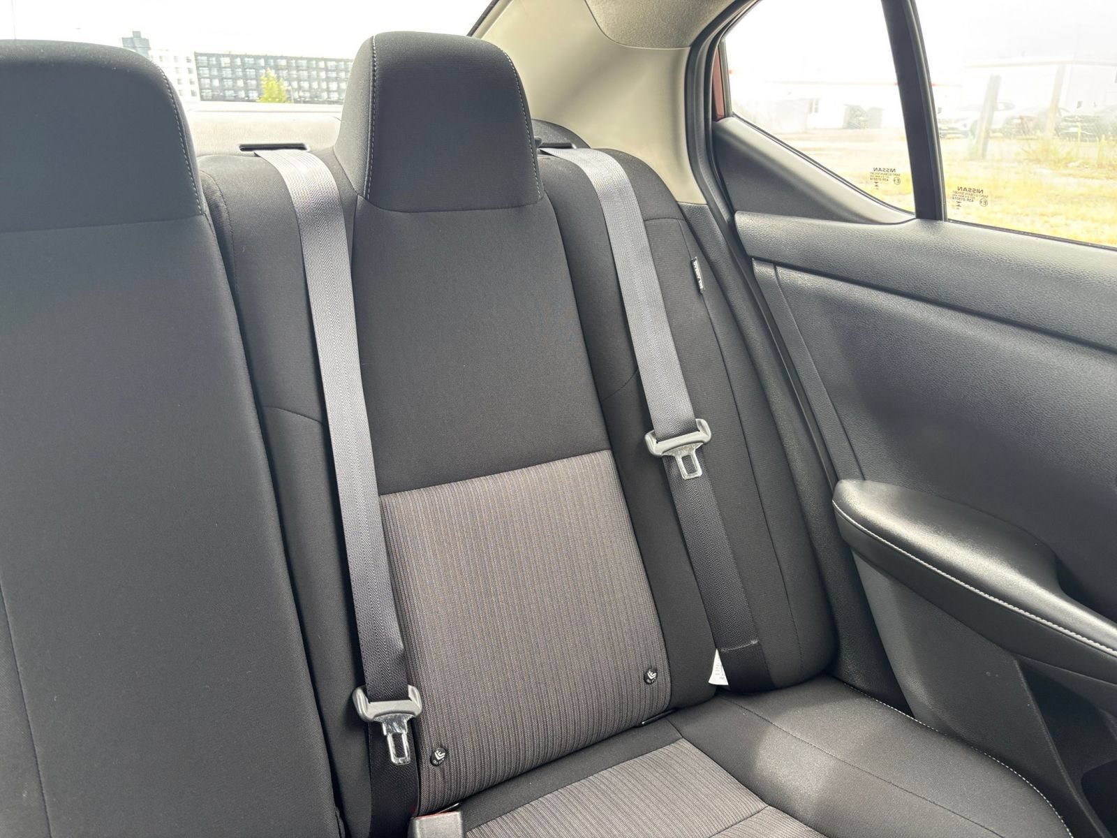Used 2025 Nissan Sentra SV FWD image 32