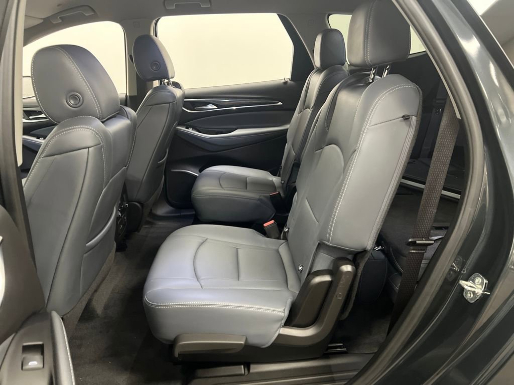 Used 2020 Buick Enclave Essence w/ Sound and Sites Package image 27