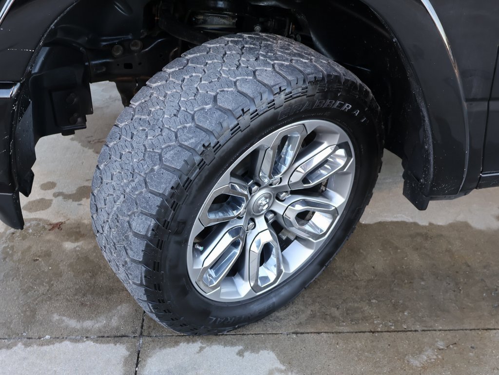 Used 2019 RAM 1500 Laramie w/ Sport Appearance Package image 38