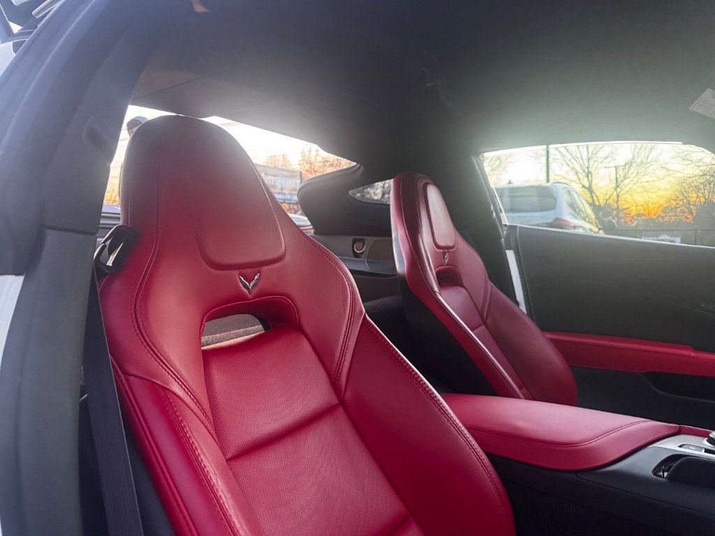 Used 2015 Chevrolet Corvette Stingray Coupe w/ 2LT Preferred Equipment Group image 15