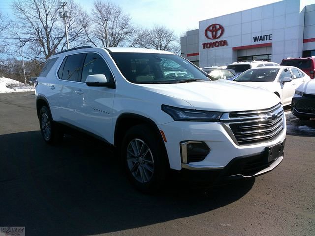 Used 2023 Chevrolet Traverse LT