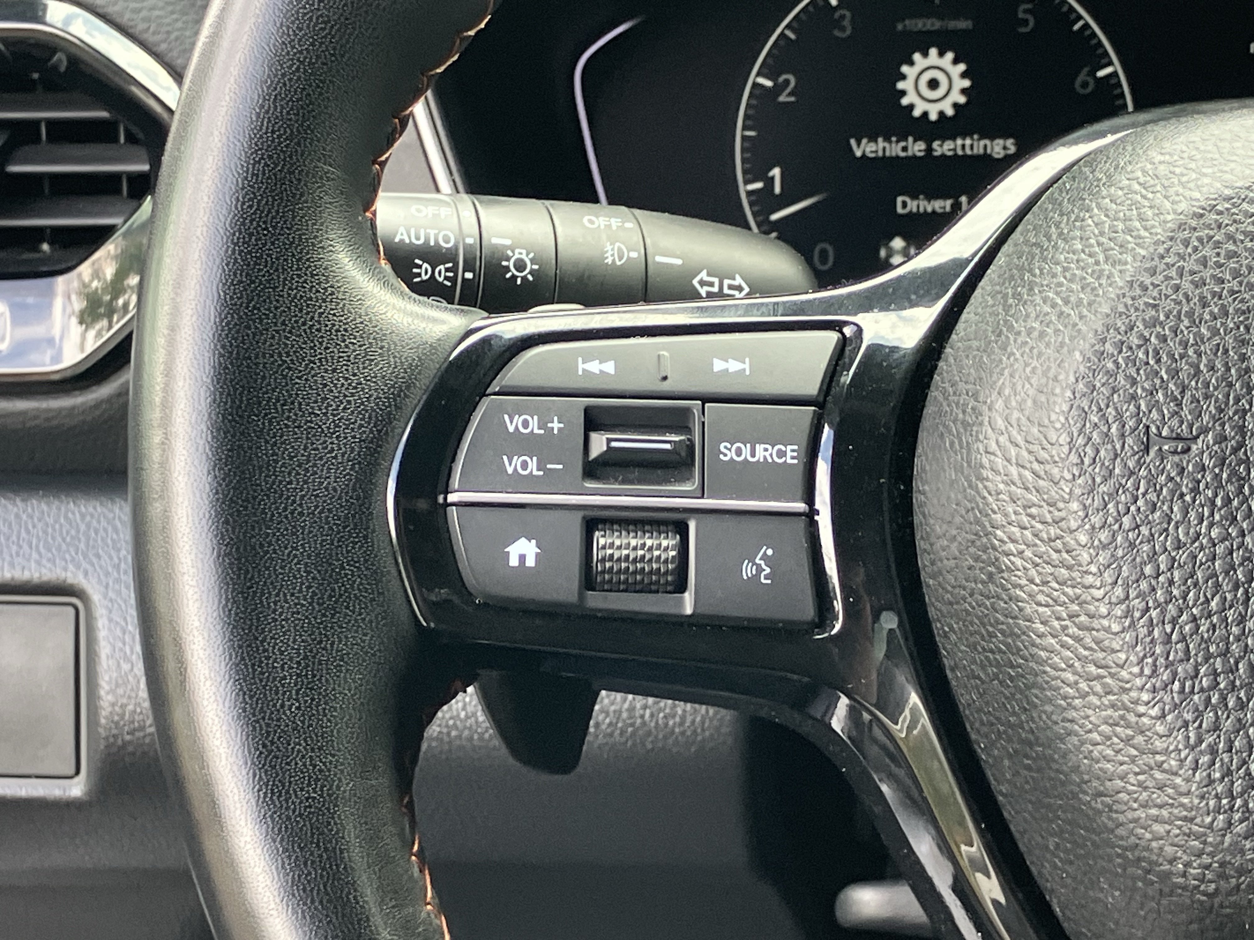 Certified 2025 Honda Pilot Sport image 21