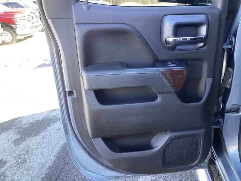 Used 2016 GMC Sierra 2500 SLE w/ SLE Preferred Package image 19