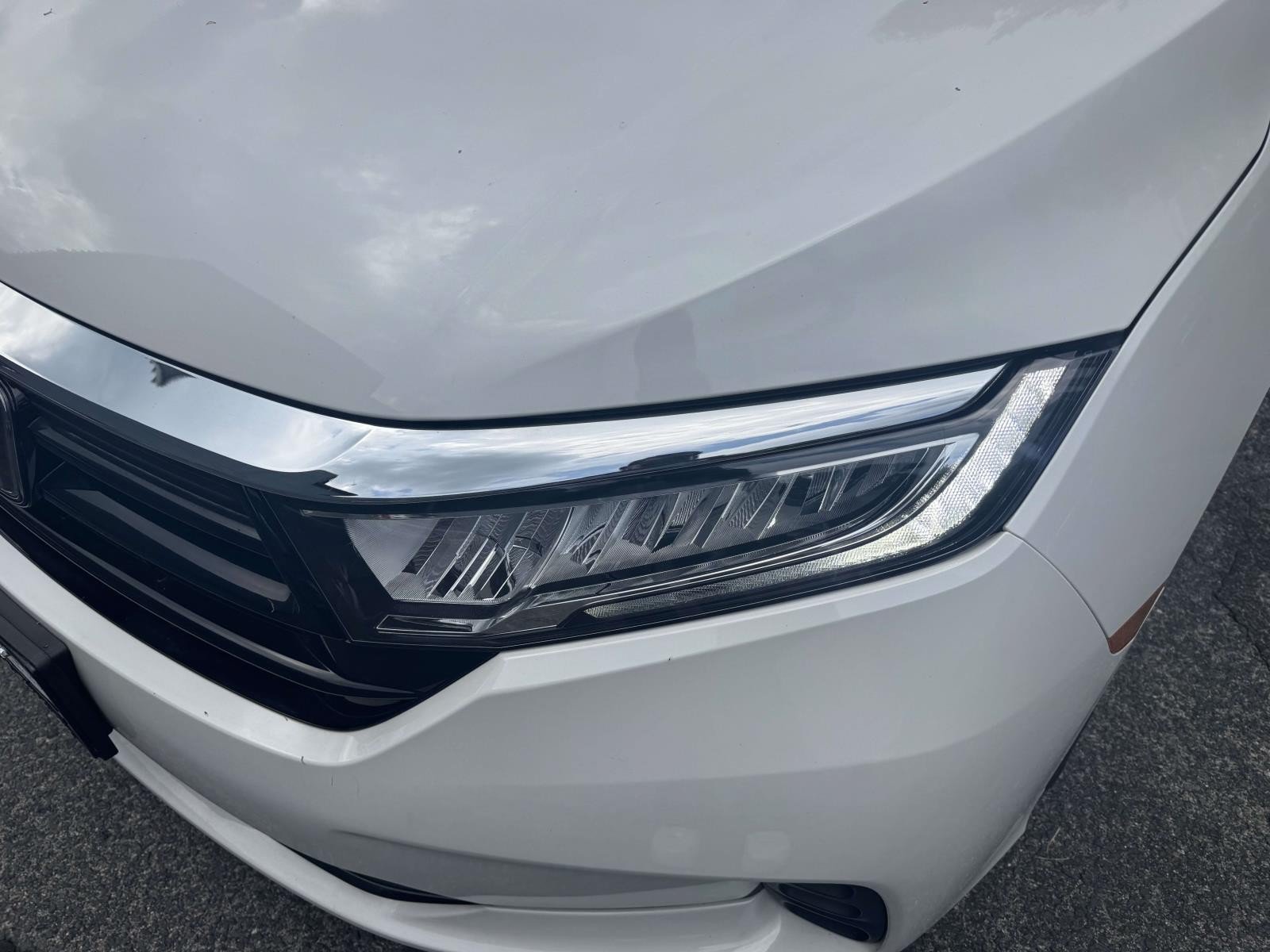 Used 2023 Honda Odyssey EX-L image 9