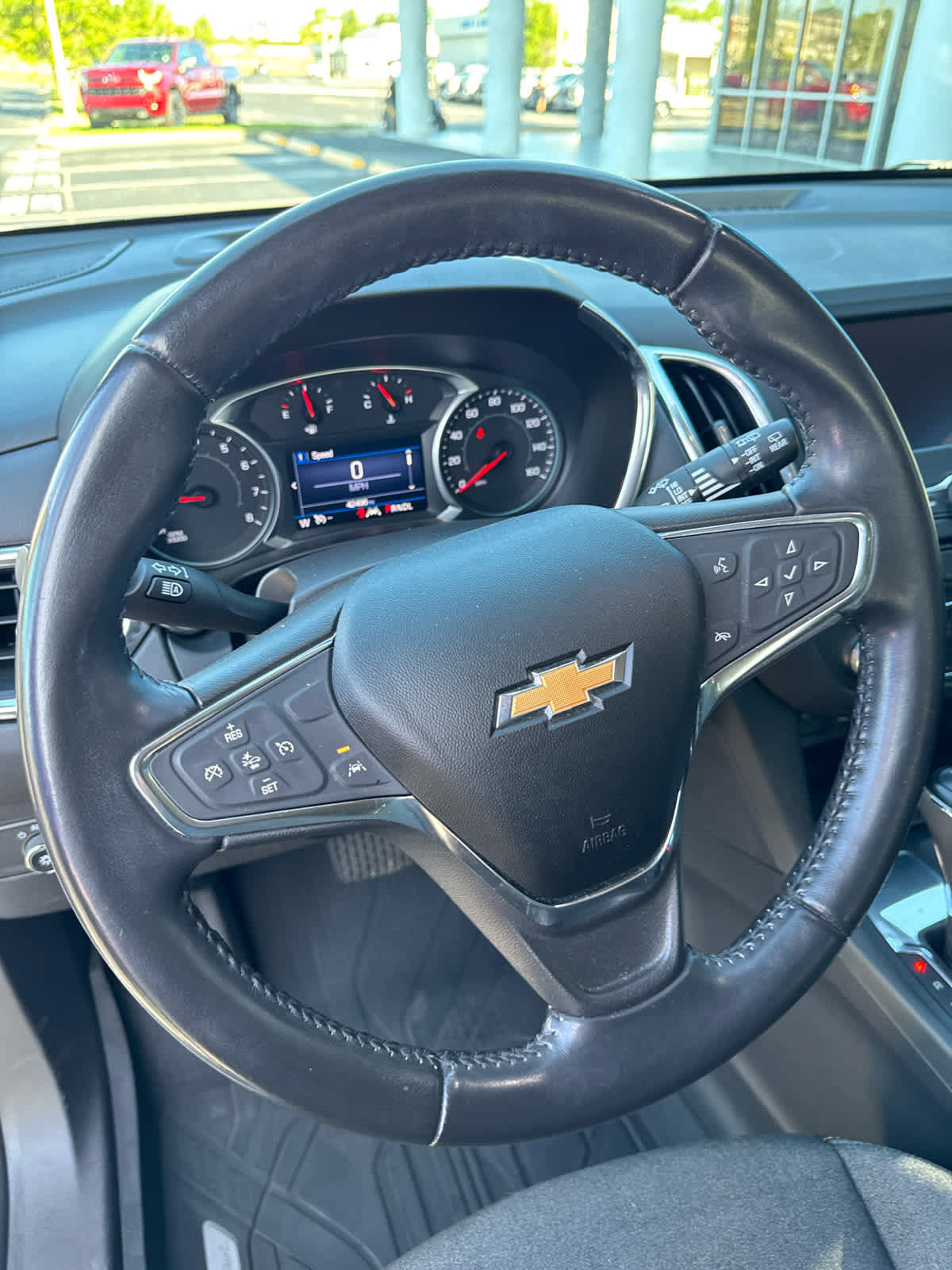 Used 2021 Chevrolet Equinox LT FWD image 15