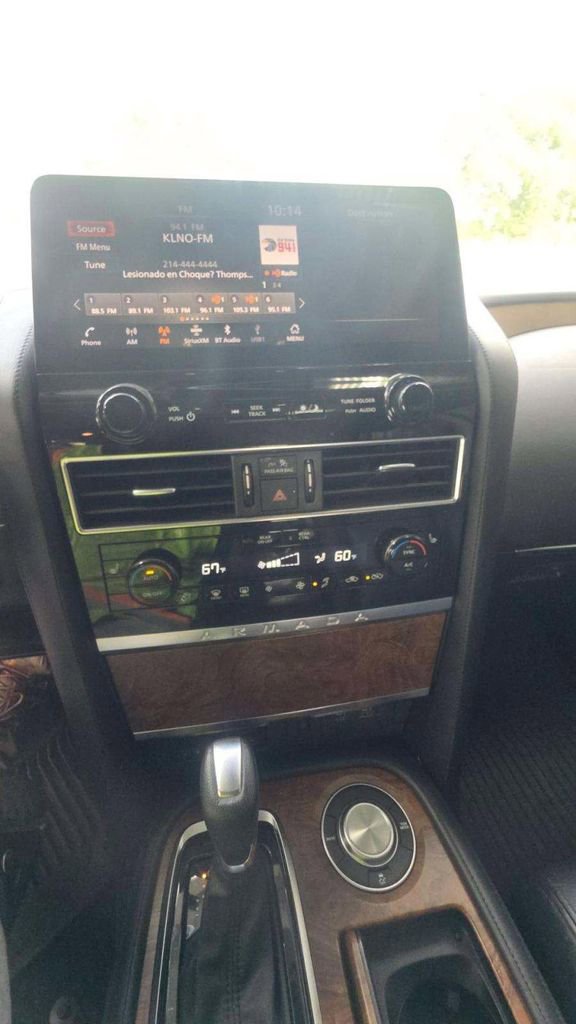 Used 2023 Nissan Armada SL w/ Captain's Chairs Package image 33