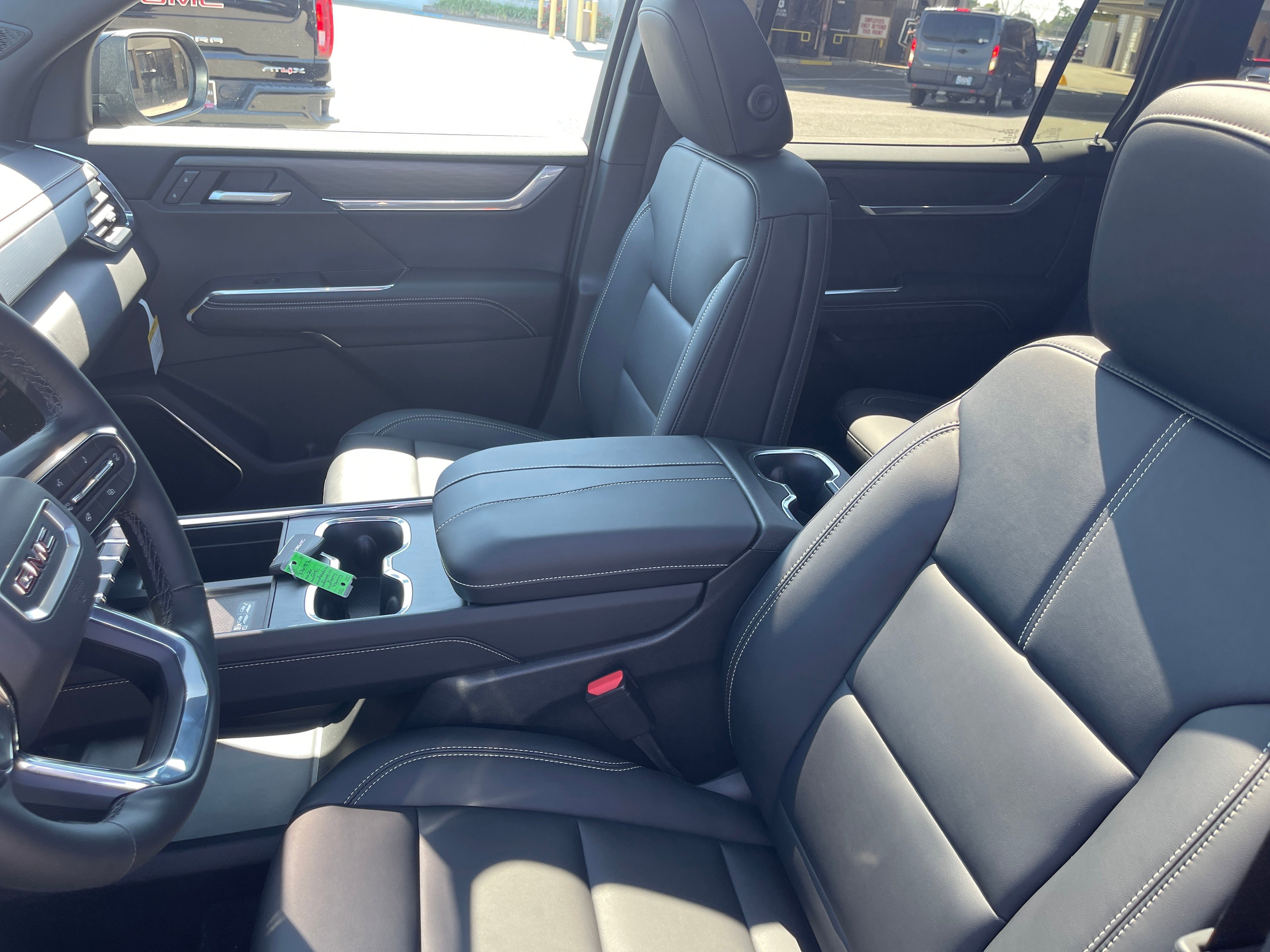 New 2026 GMC Acadia Elevation w/ Black Edition AWD/4WD image 11