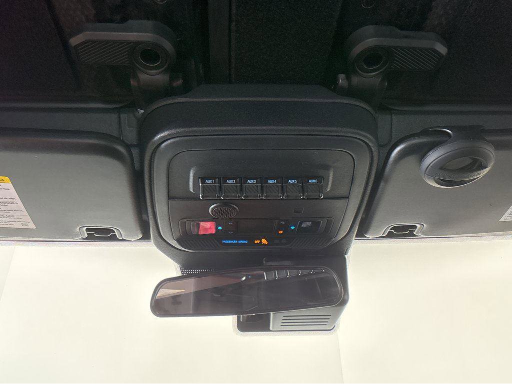 Used 2024 Ford Bronco Black Diamond image 34