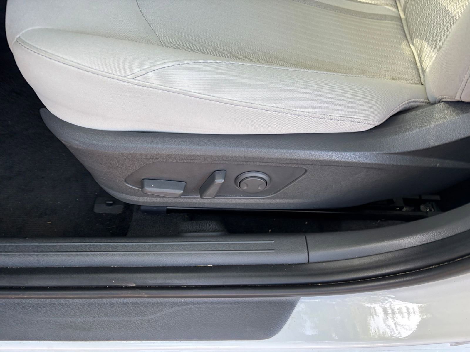 Used 2025 Hyundai Sonata SEL FWD image 25