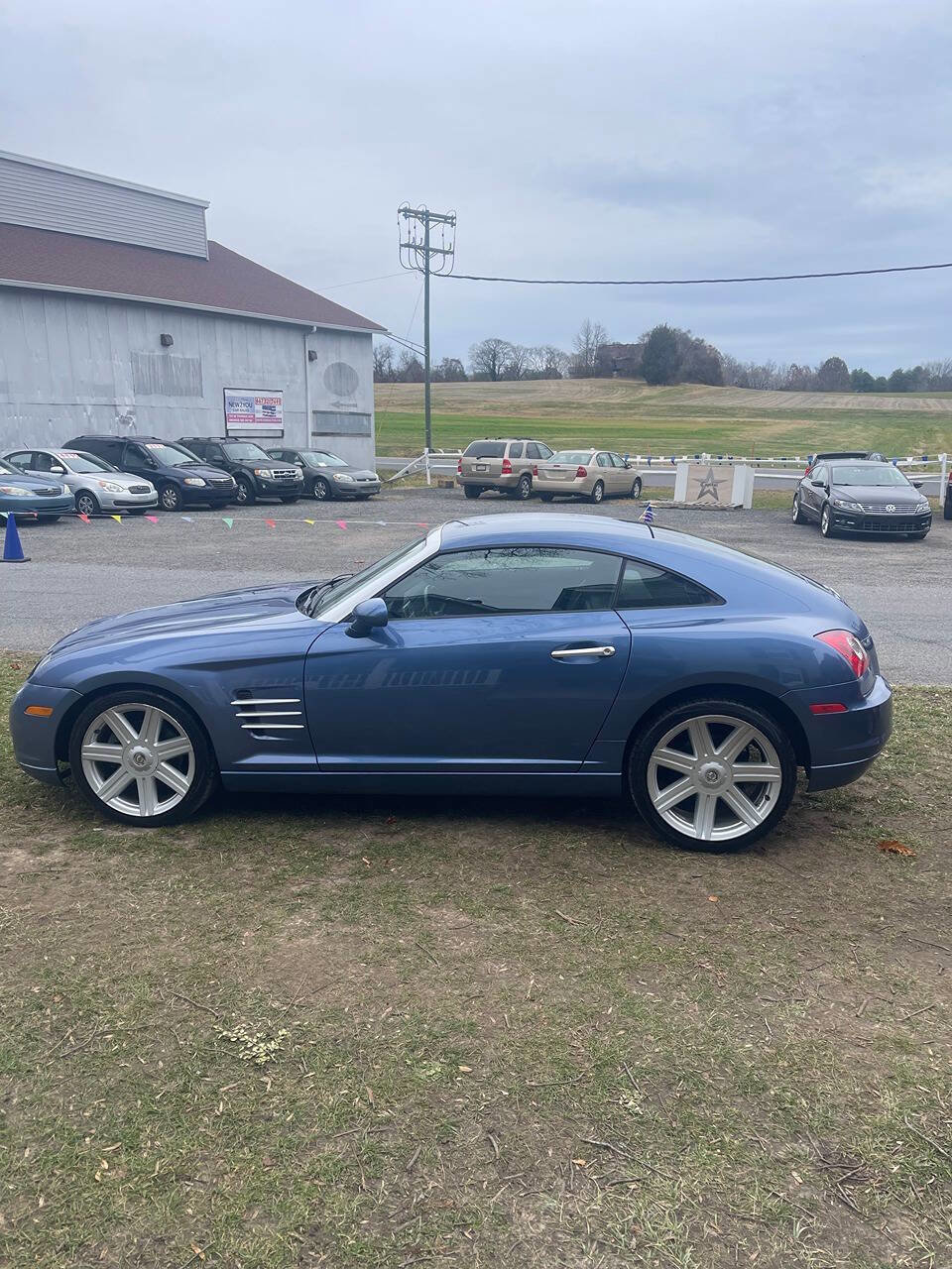 Used 2006 Chrysler Crossfire Limited image 3