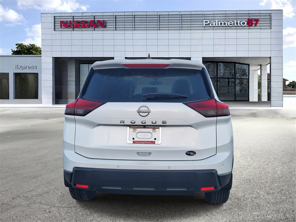 New 2026 Nissan Rogue S image 4